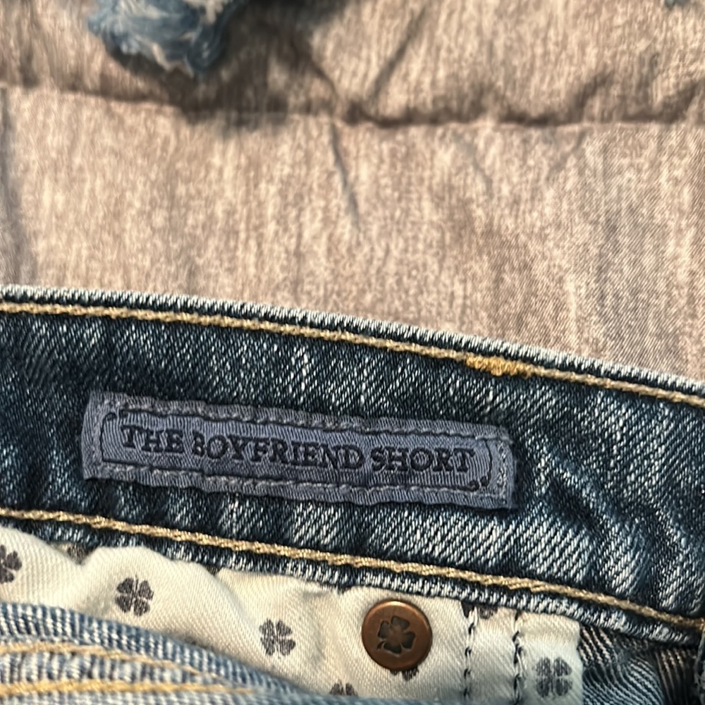 Lucky brand “boyfriend” short - Picture 7 of 7
